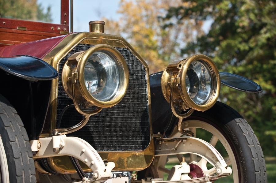 Детали экстерьера Peerless Landaulet by Brewster 1910 года  (фото 15 из 20)